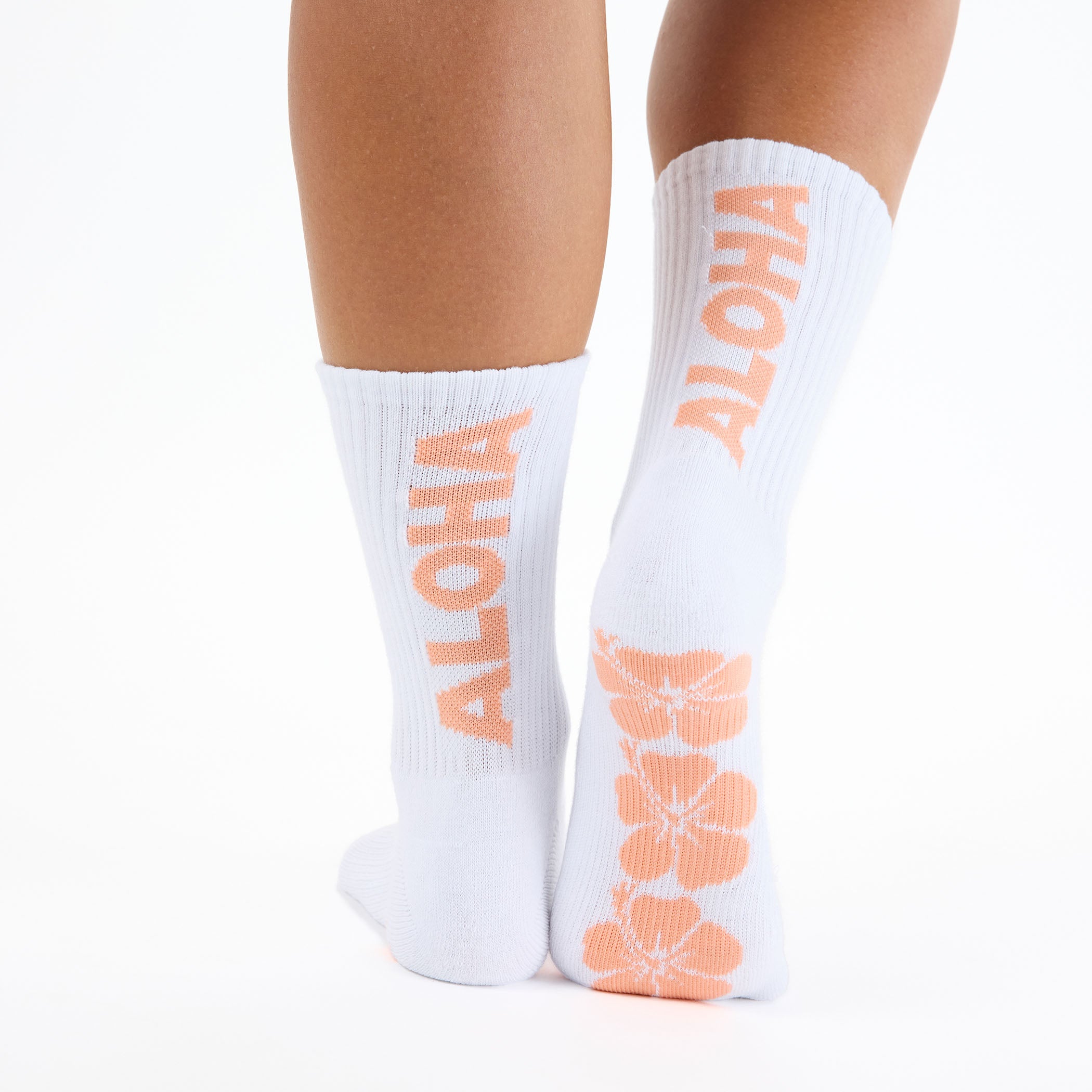 crew_socks_hana_hou_nectarine_cu1_op